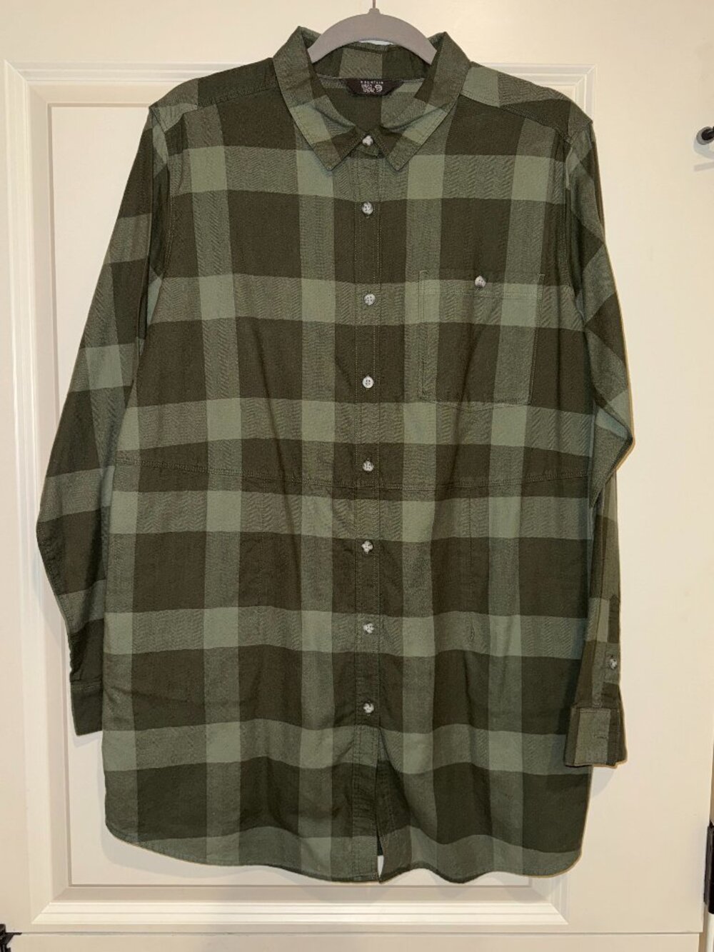 Mountain Hardware Green Plaid Women's Button-Down Tunic in Medium
